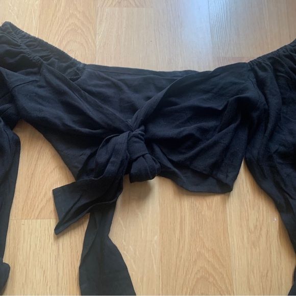 ALL THAT REMAINS valentine top black linen size 10 Med balloon sleeve tie front - Picture 11 of 15